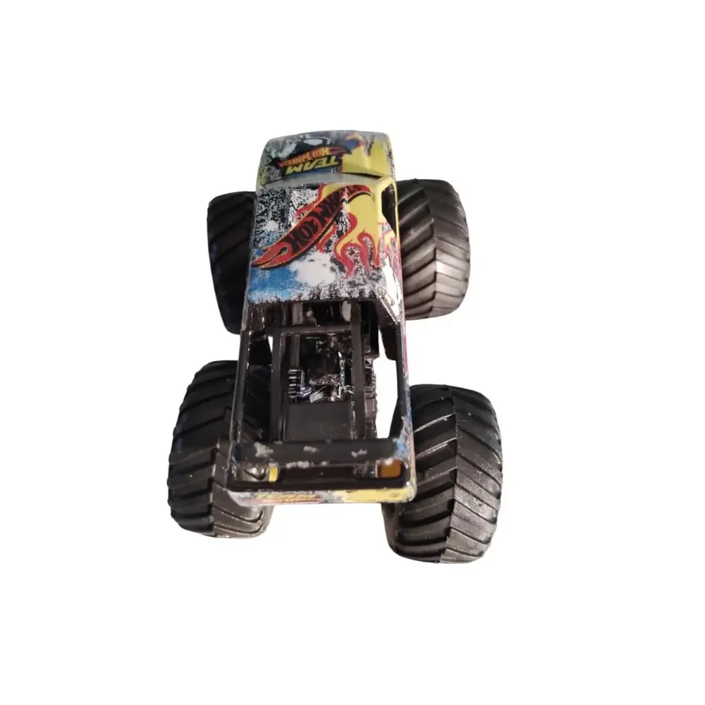 Mattel Hot Wheels MONSTER JAM Trucks TEAM FIRESTORM 1:24 Scale Diecast 2016